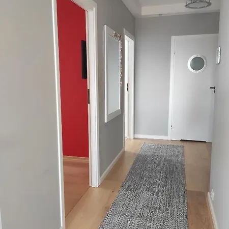 Orion Z Miejscem Parkingowym Apartment *