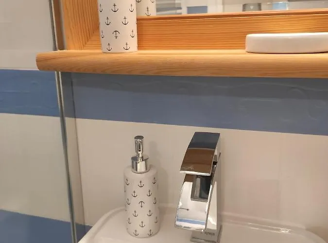 Orion Z Miejscem Parkingowym Гдыня